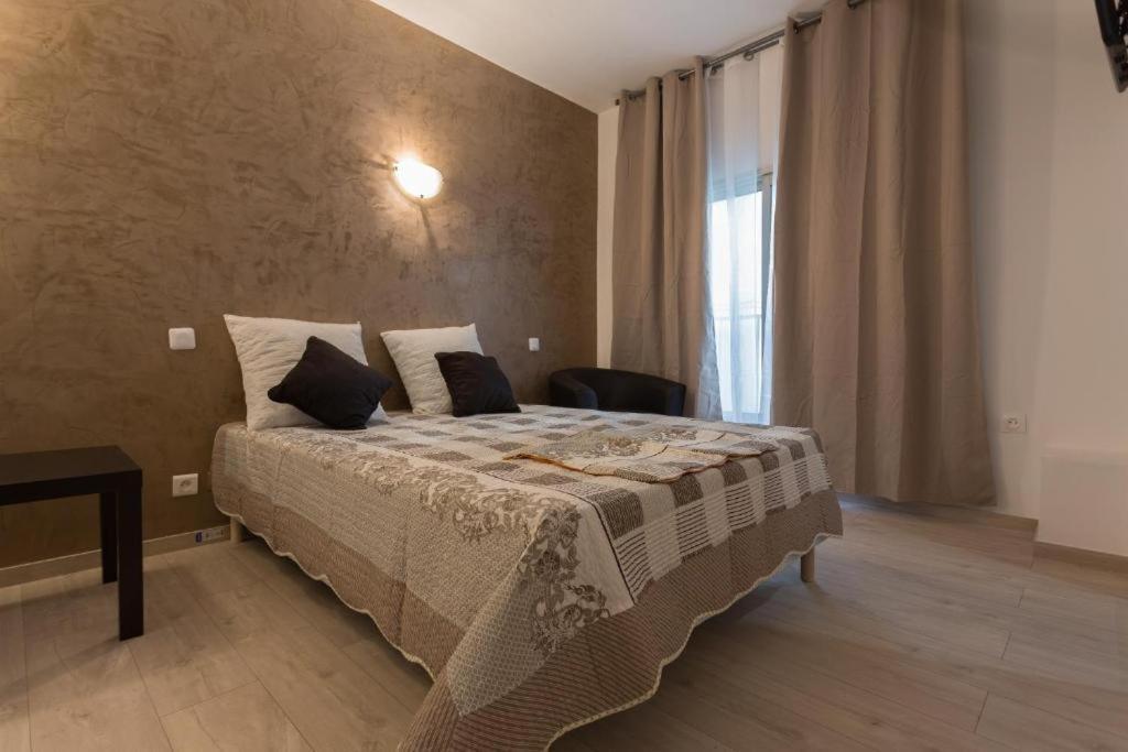 Hotel Alizéa Avignon Kültér fotó